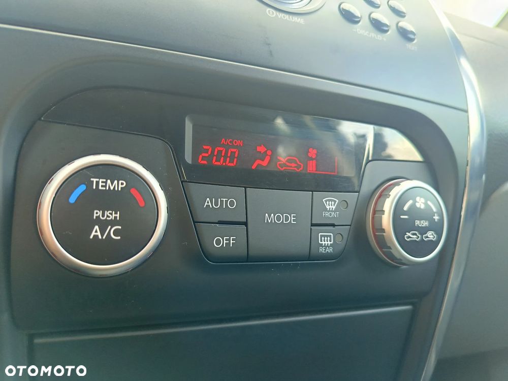 Suzuki SX4 1.6 Comfort Plus - 14
