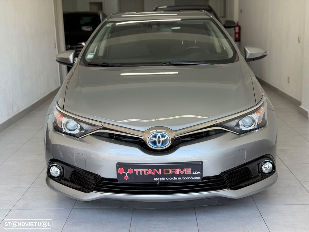 Toyota Auris 1.8 HSD Comfort +P.Sport+Navi - 3