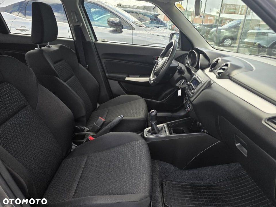 Suzuki Swift - 26
