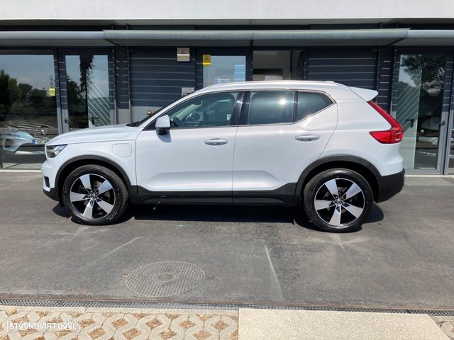 Volvo XC 40 T5 Twin Engine DKG Momentum Pro - 5
