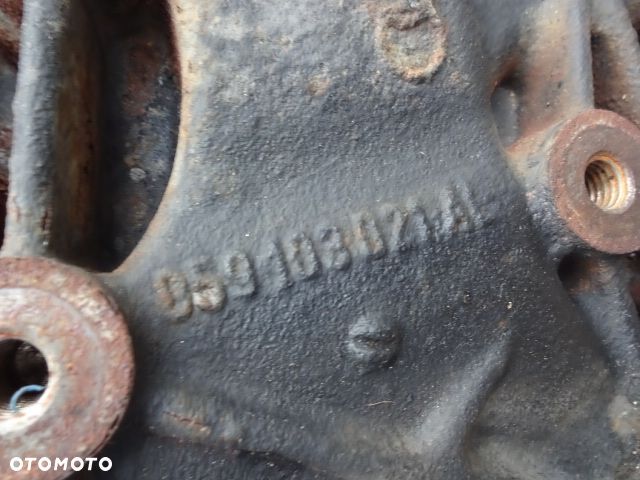 Blok silnika Audi A6 C6 3.0 TDI  BMK - 3