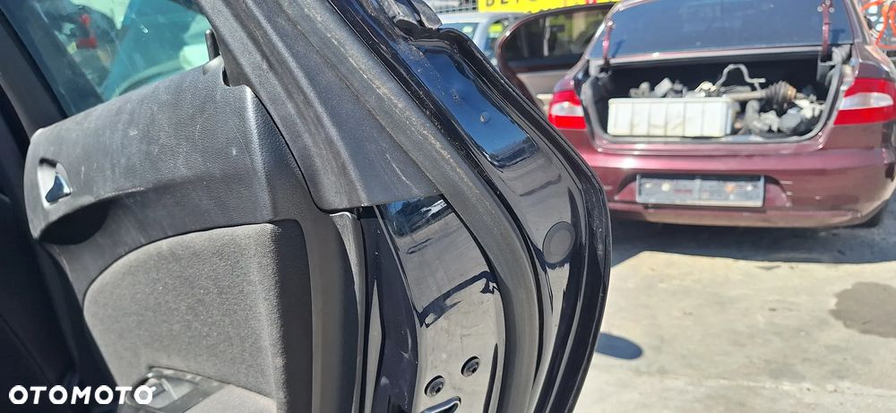 Opel Astra J Sedan Drzwi Tył Tylne Prawe Kod Lakieru Z22X - 20