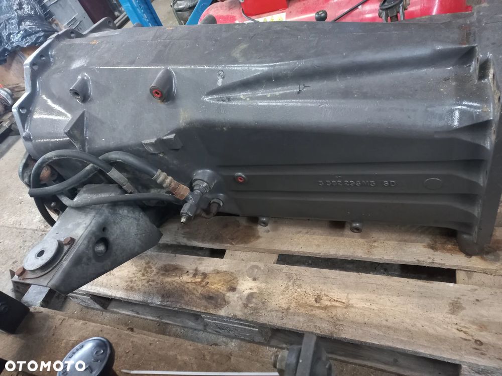 Massey Ferguson skrzynia biegów 3382295M3,3580845M1,obudowa skrzyni,rewers,a b,żół zając,speed shift,3583406M2,3382229M3,3580495M00,3580496M00,3582154M00,widełki,koło zębate,wałek,choinka.kompletna skrzynia,wybierak. - 12