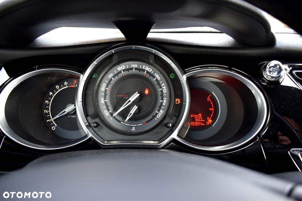 Citroën DS3 1.6 VTi SoChic - 34
