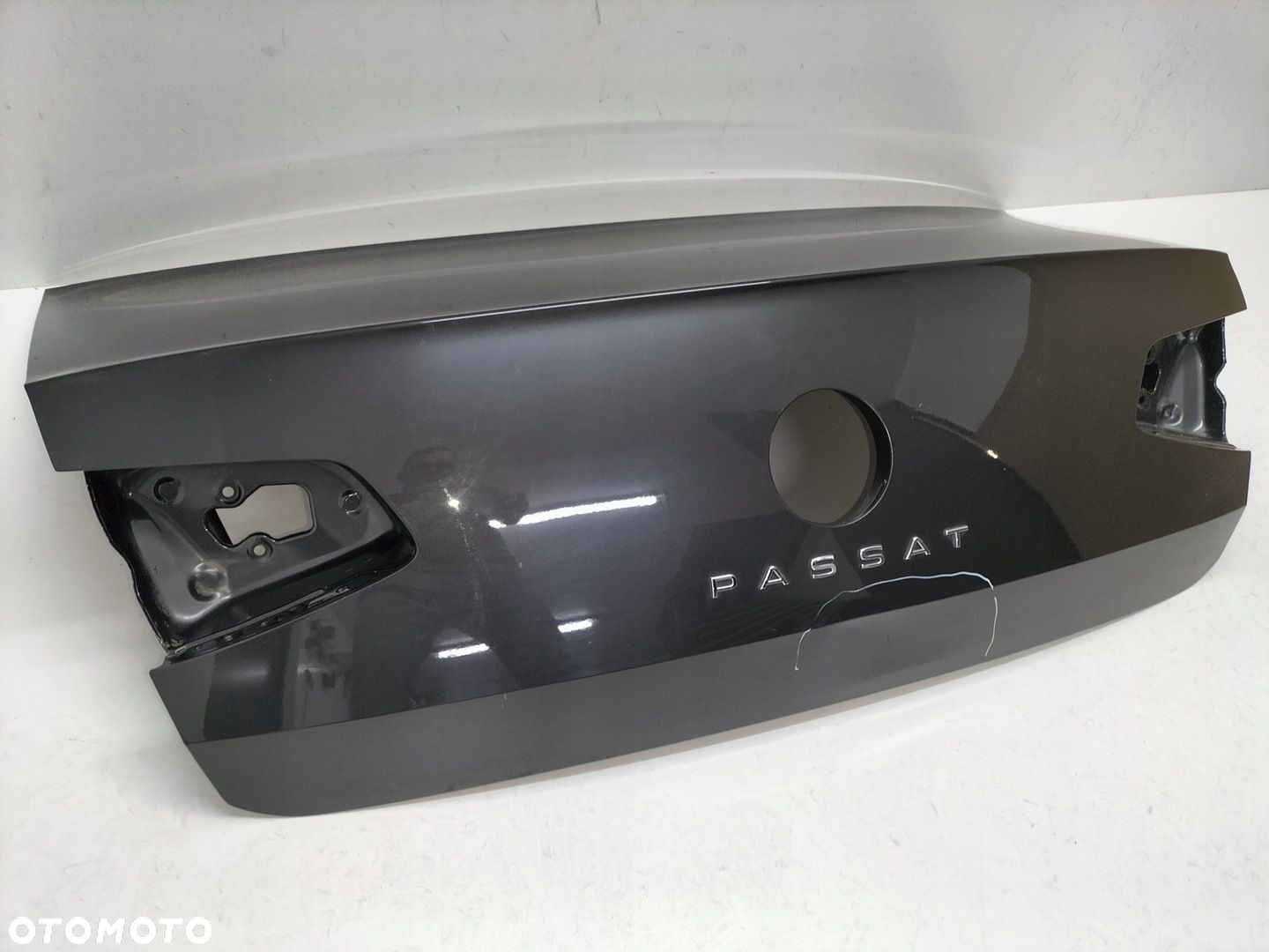 Klapa tylna bagażnika tył VW PASSAT B8 14- SEDAN - 3