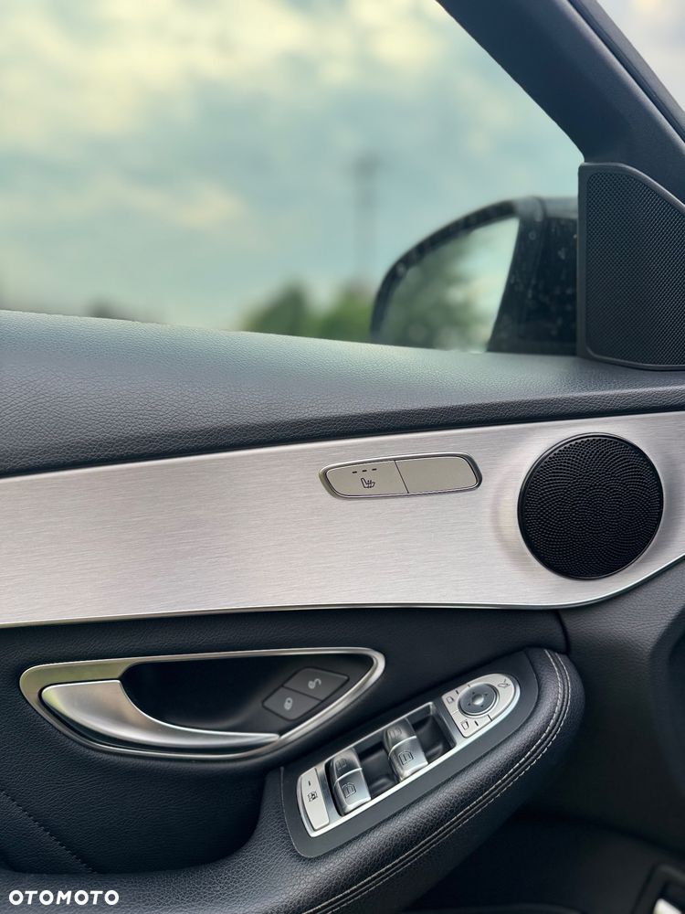 Mercedes-Benz Klasa C 220 d 9G-TRONIC - 16