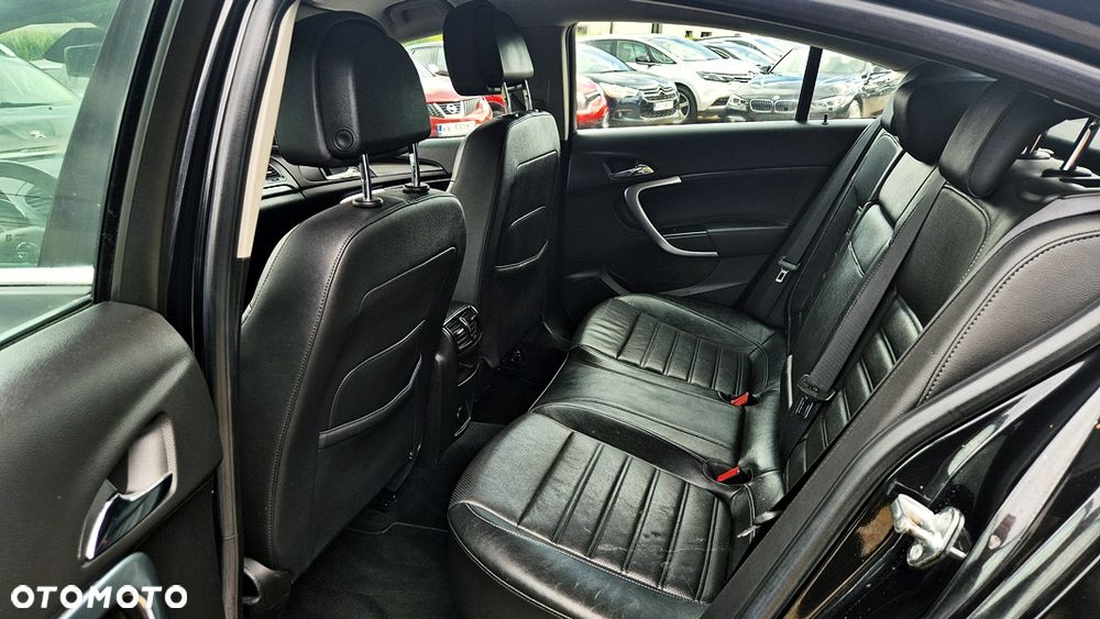 Opel Insignia - 31