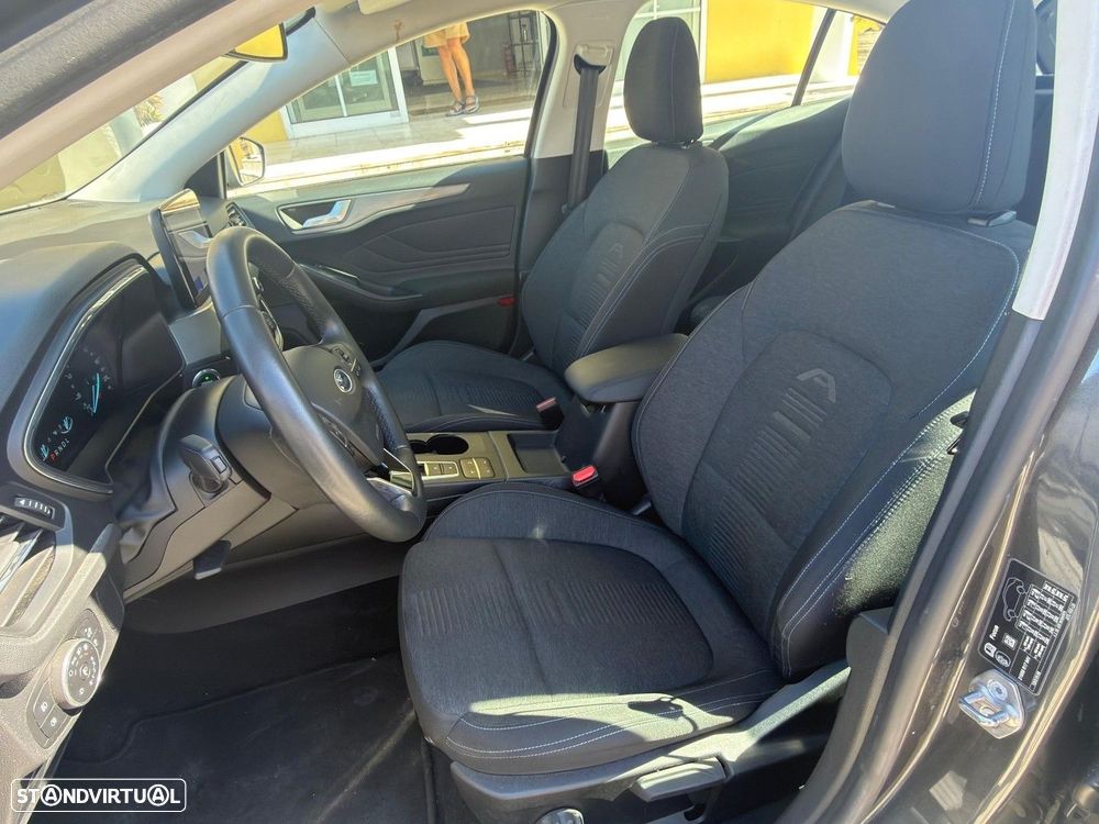 Ford Focus 1.0 EcoBoost Active X Aut. - 9