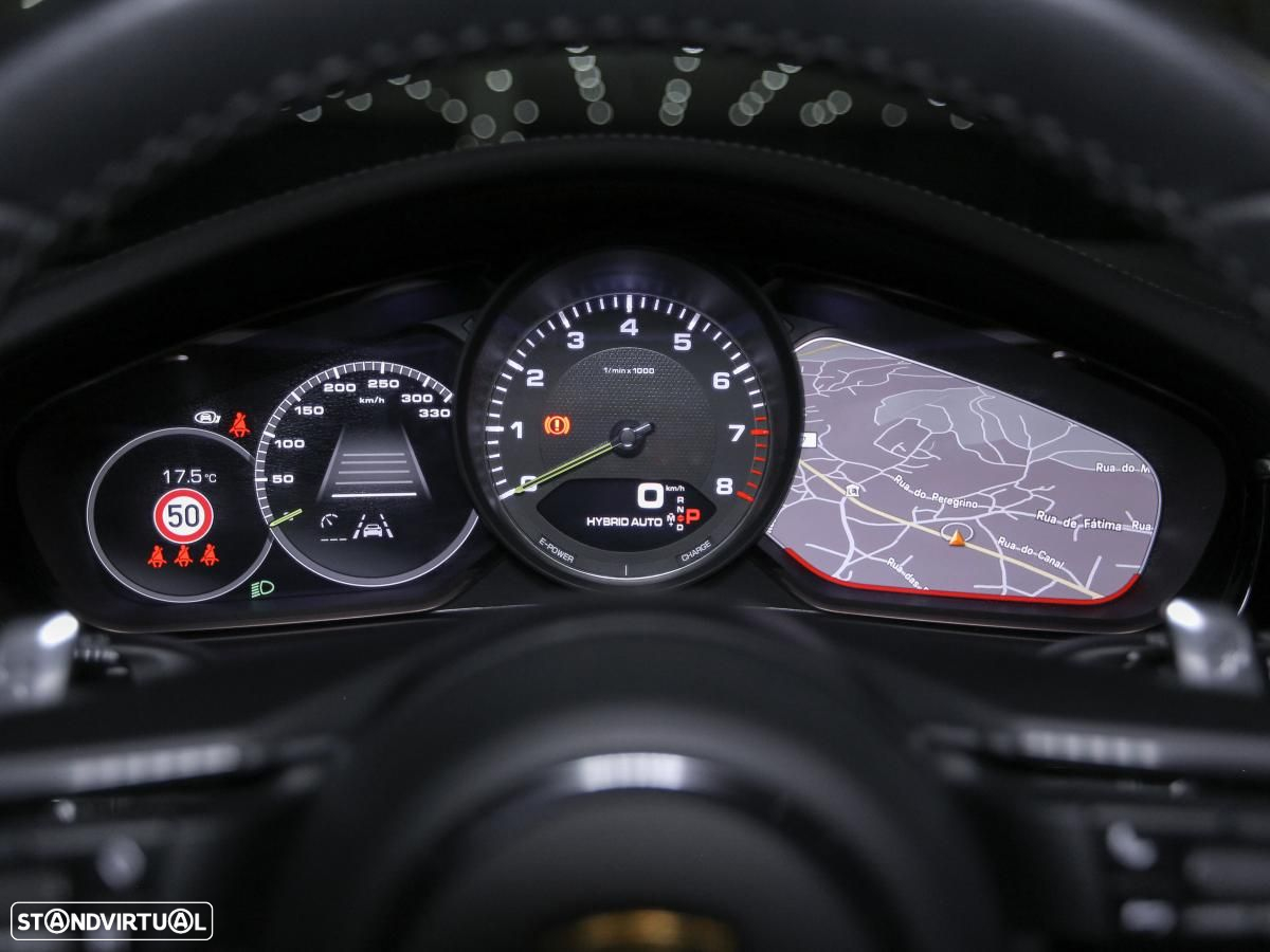 Porsche Panamera Sport Turismo 4S E-Hybrid - 31
