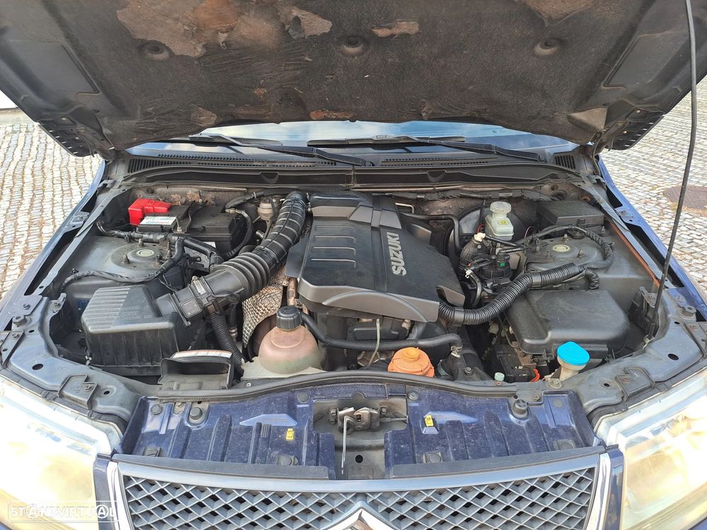 Suzuki Grand Vitara 1.9 DDiS X-Sport - 25
