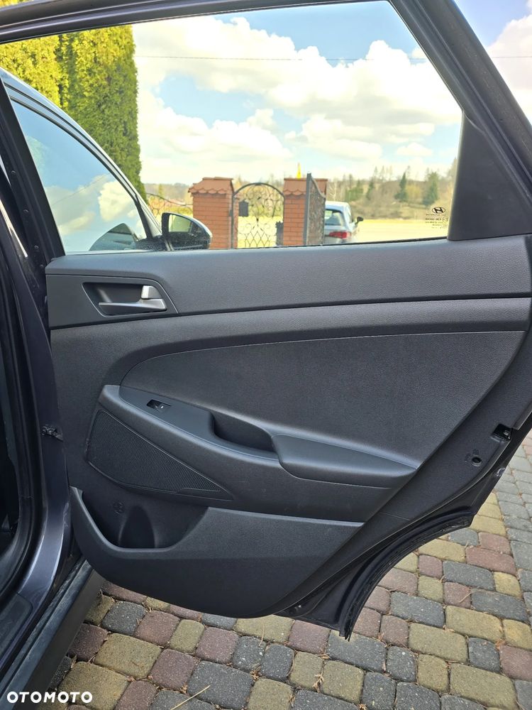 Hyundai Tucson blue 1.6 GDi 2WD Classic - 17