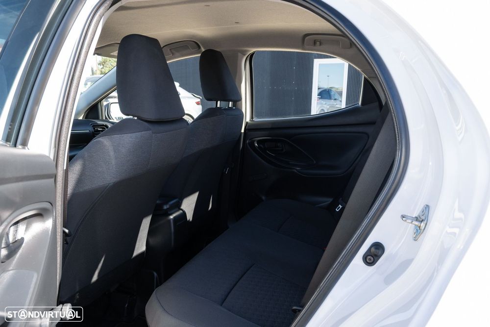 Toyota Yaris 1.5 HDF Comfort - 14
