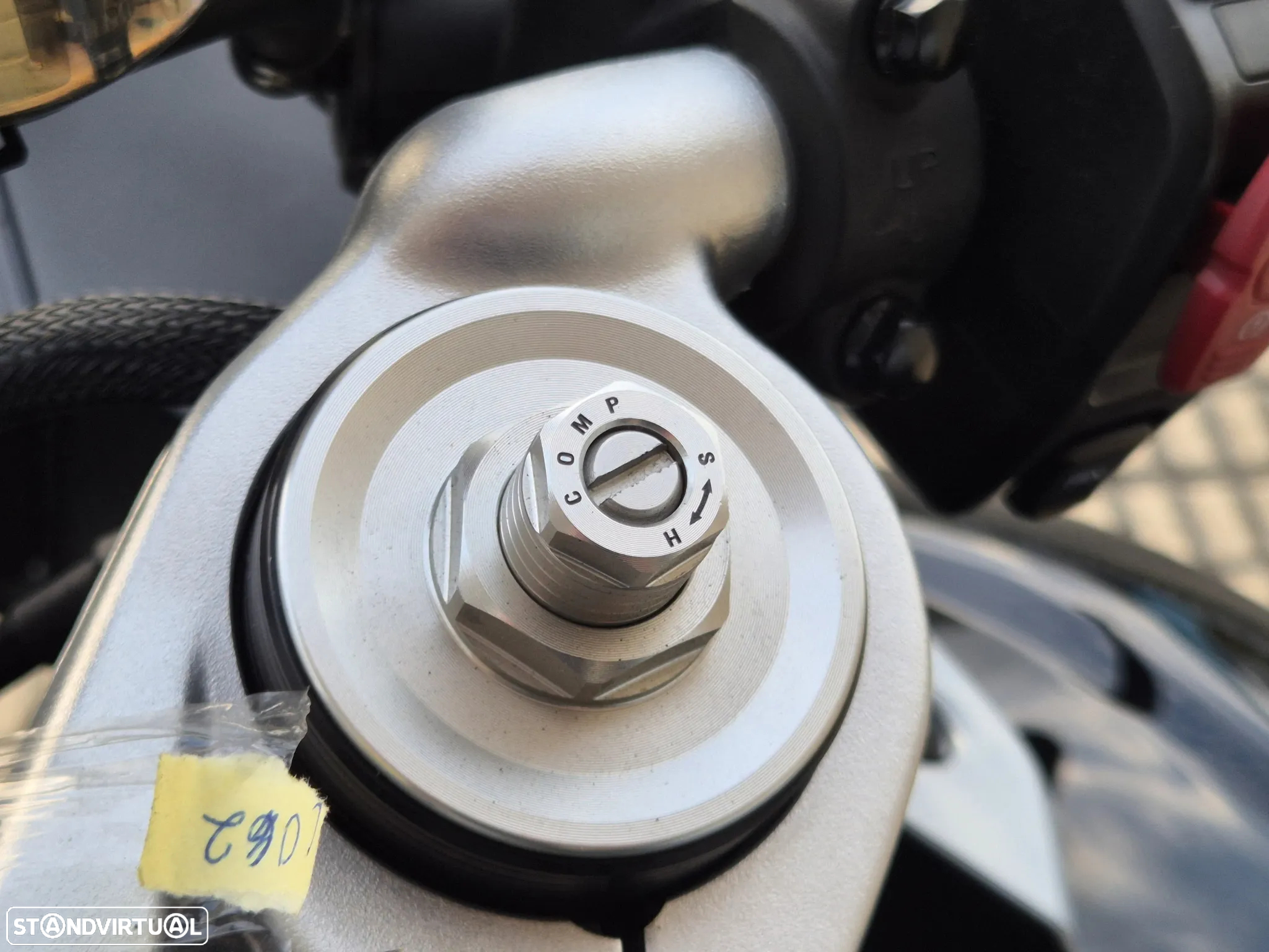 CF Moto 675SR-R - 10