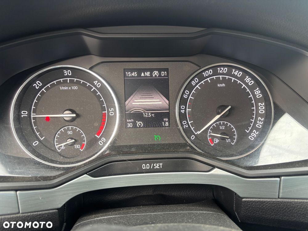 Skoda Superb 2.0 TDI 4x4 Ambition DSG - 24