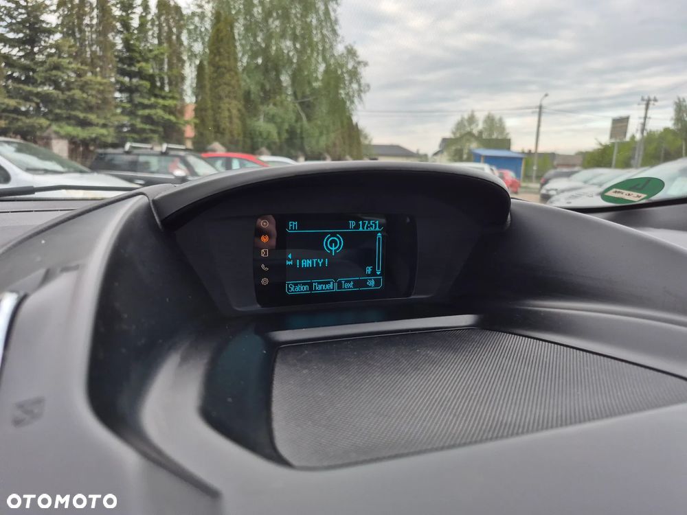 Ford Kuga 1.6 EcoBoost 2x4 Titanium - 21