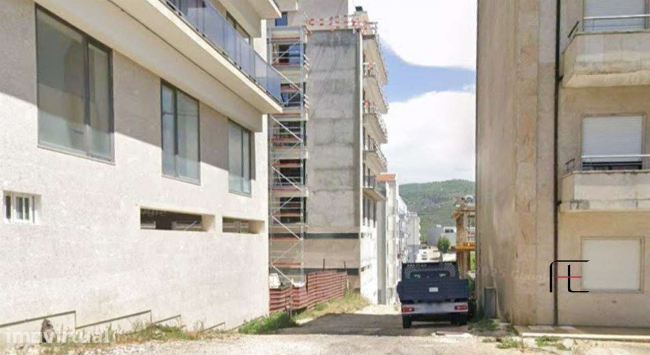 Lote de Terreno  Venda em Peso da Régua e Godim,Peso da Régua - Grande imagem: 3/7
