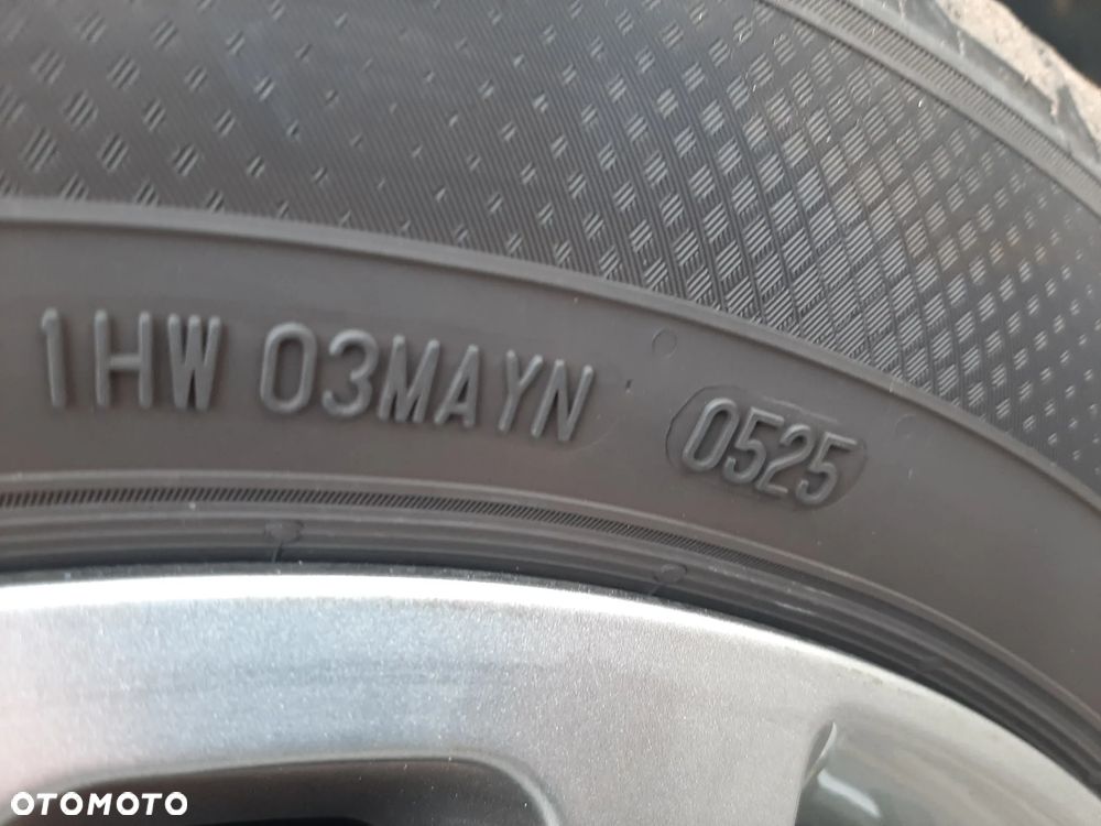 Toyota Yaris 1.33 VVT-i Edition - 19