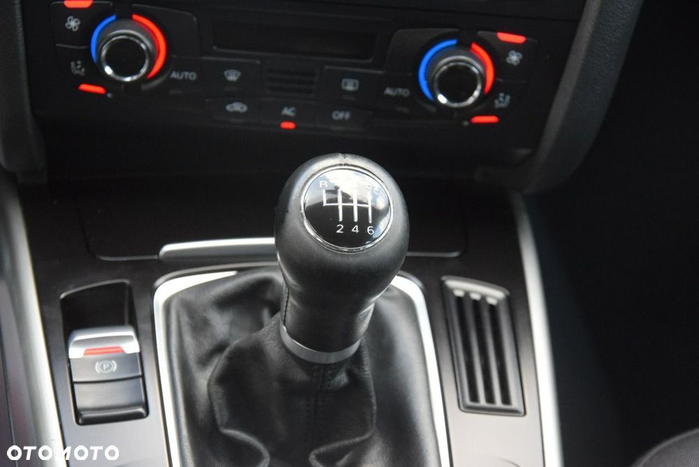 Audi A4 Avant 2.0 TDI DPF Attraction - 24