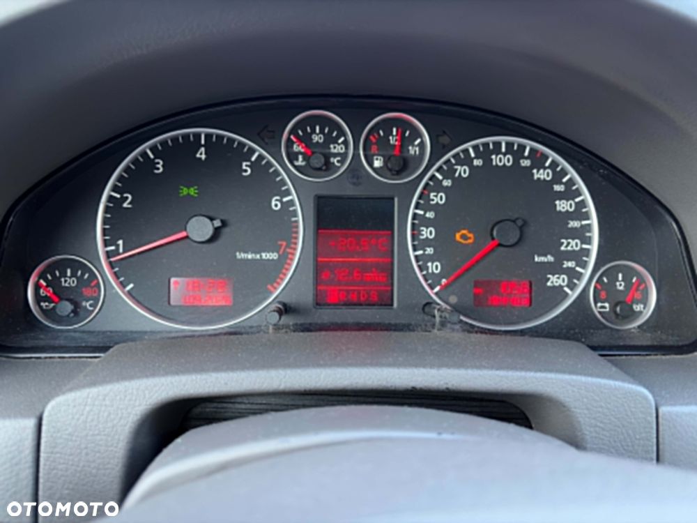 Audi A6 Avant 2.4 Quattro Tiptr - 5