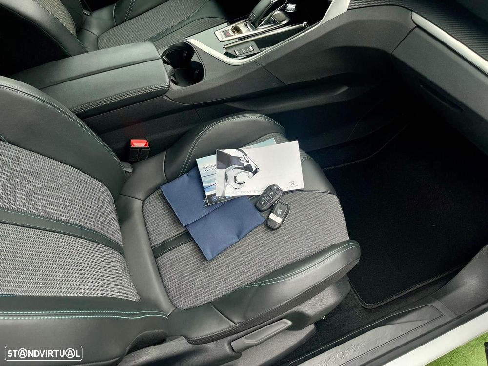 Peugeot 3008 1.5 BlueHDi Allure EAT8 - 10
