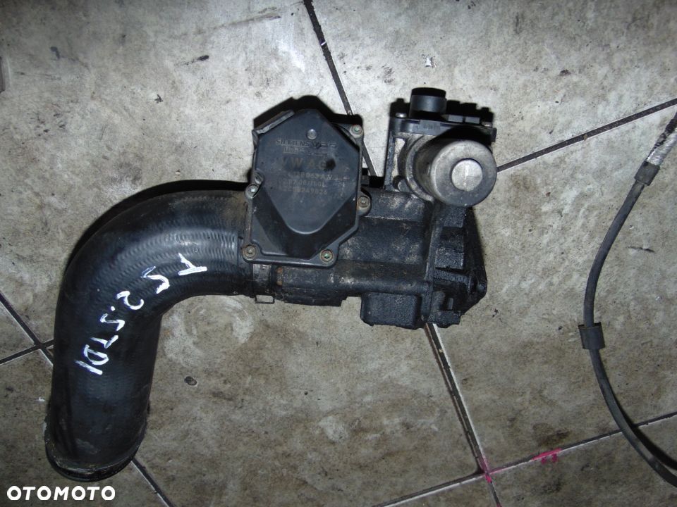 Przepustnica + zawór EGR VW T5 2,5 TDI BNZ - 1