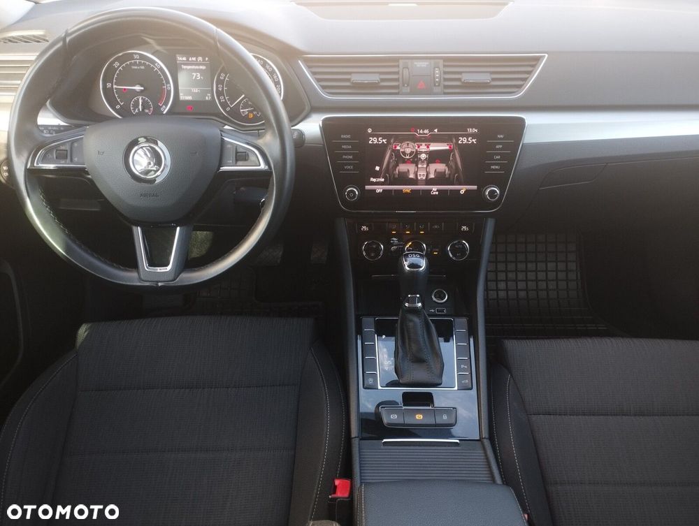 Skoda Superb 2.0 TDI SCR Style DSG - 12