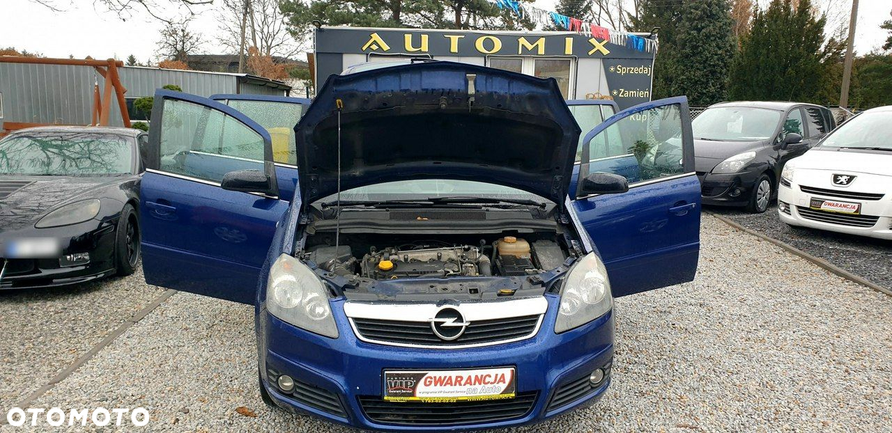 Opel Zafira - 12