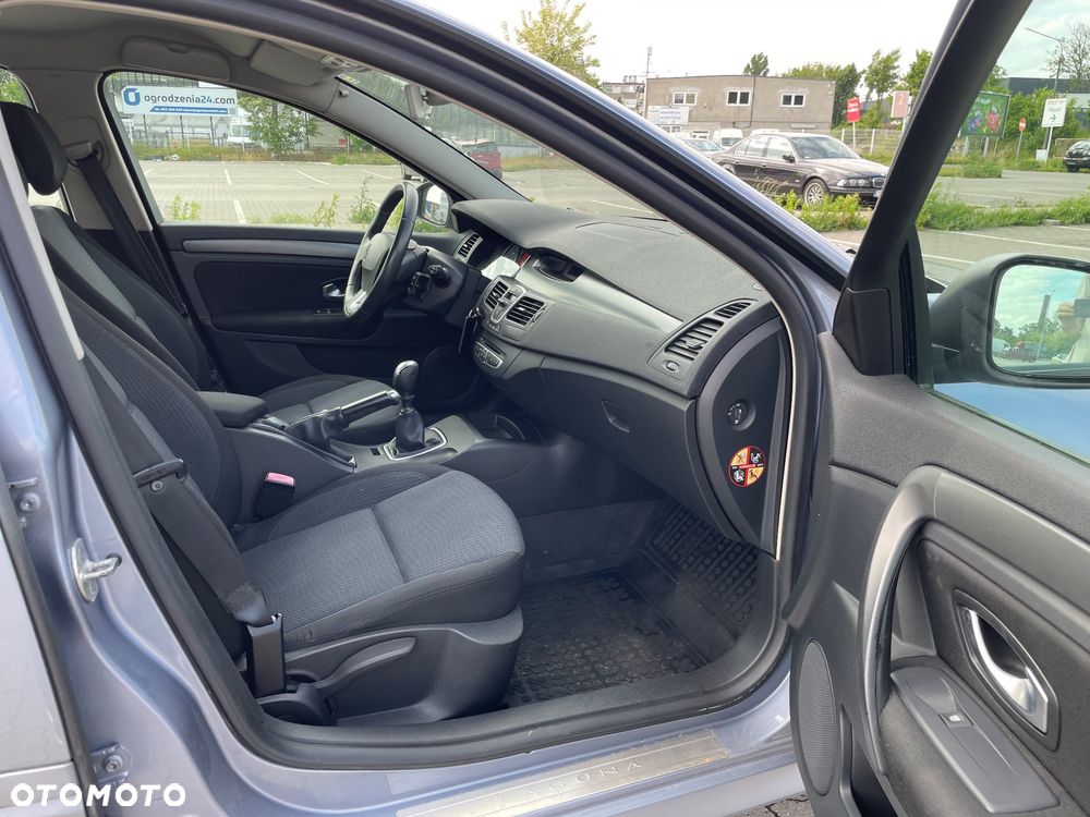 Renault Laguna 2.0 DCi Dynamique - 10
