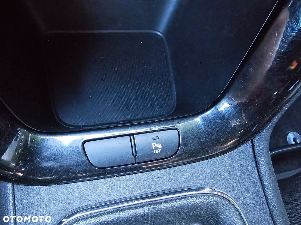 Kia Ceed 1.6 CRDi 128 ISG Platinum Edition - 11