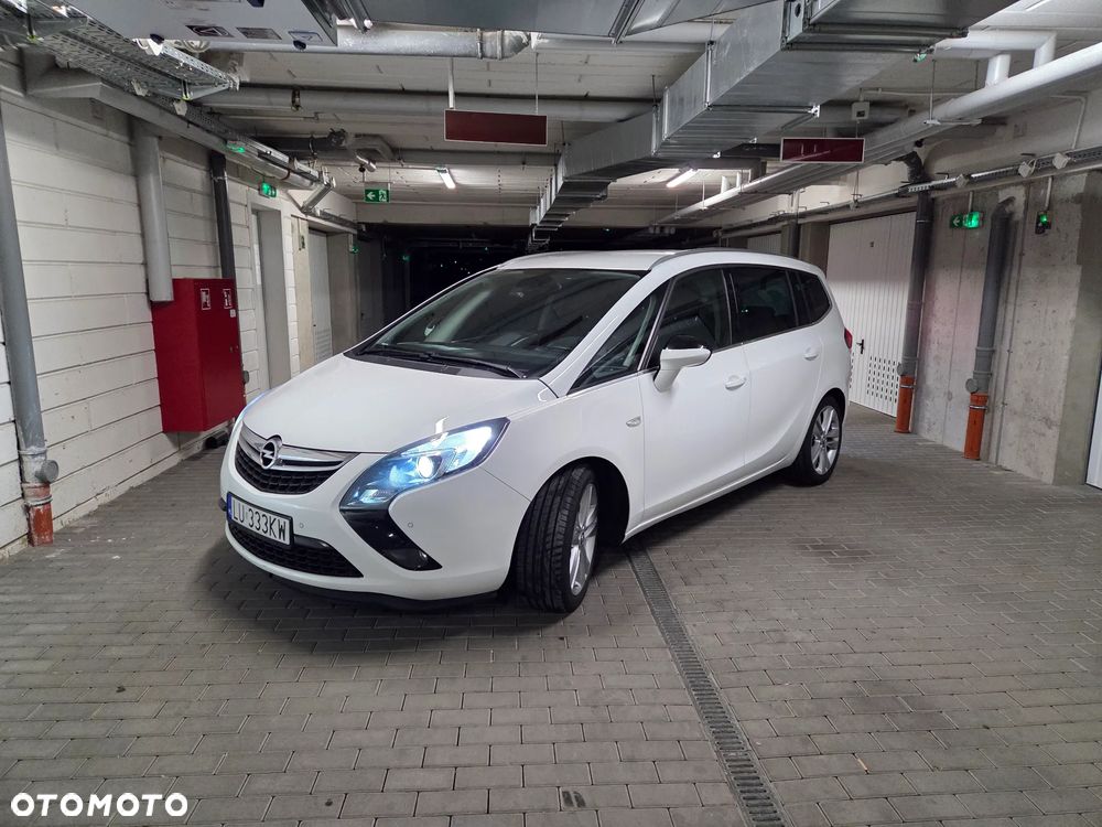 Opel Zafira - 1