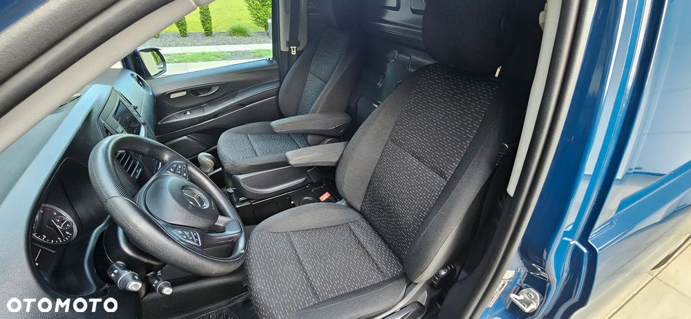 Mercedes-Benz Vito - 24