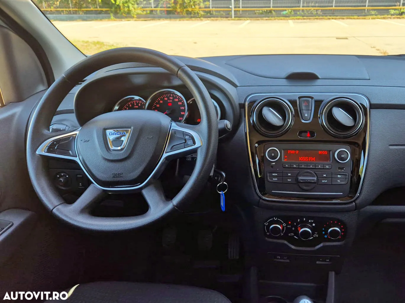 Dacia Lodgy 1.5 Blue dCi Laureate - 25