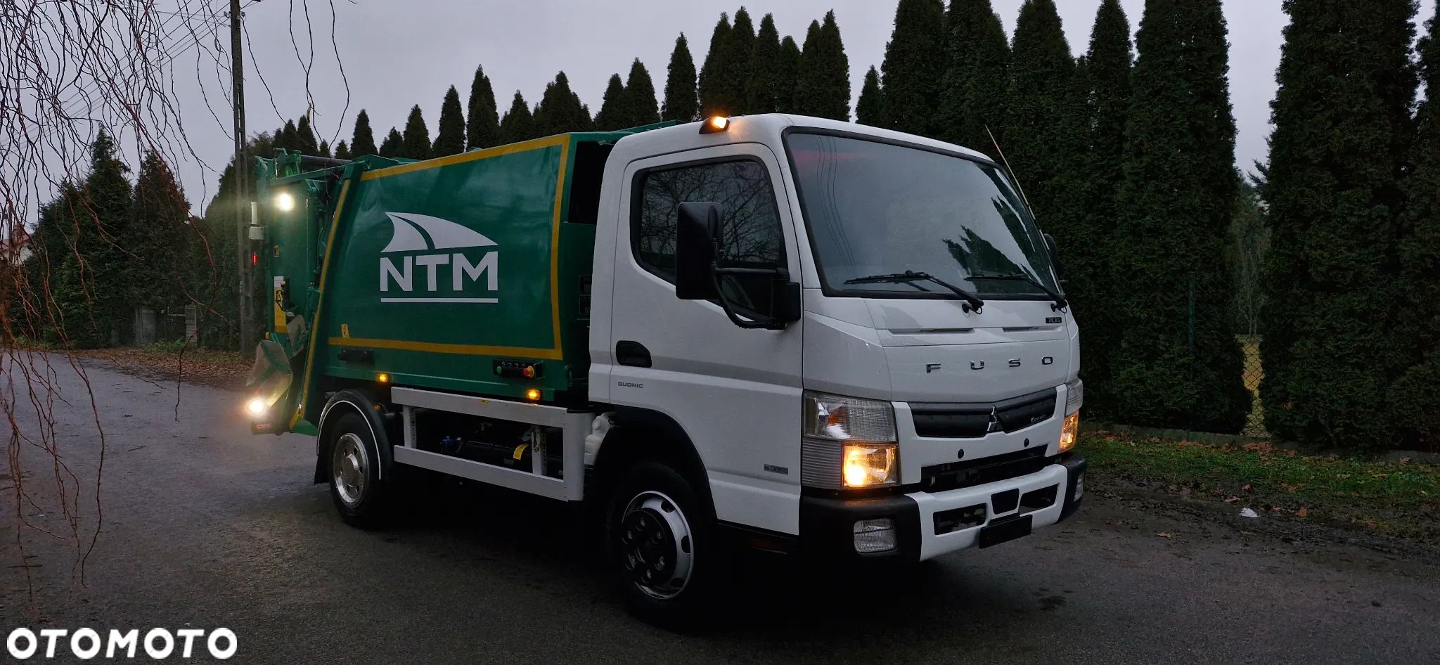 Mitsubishi FUSO - 1
