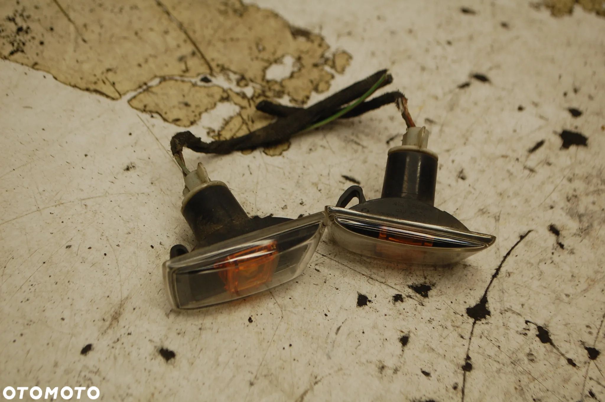 KIERUNKOWSKAZ LEWY PRAWY PRZÓD PRZEDNI 96498805L 96498806R OPEL ASTRA III H ZAFIRA B - 3