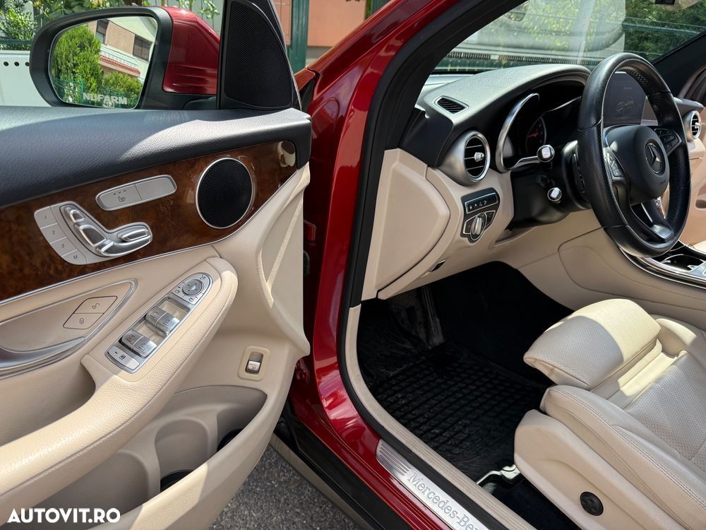 Mercedes-Benz GLC Coupe 250 4MATIC - 12