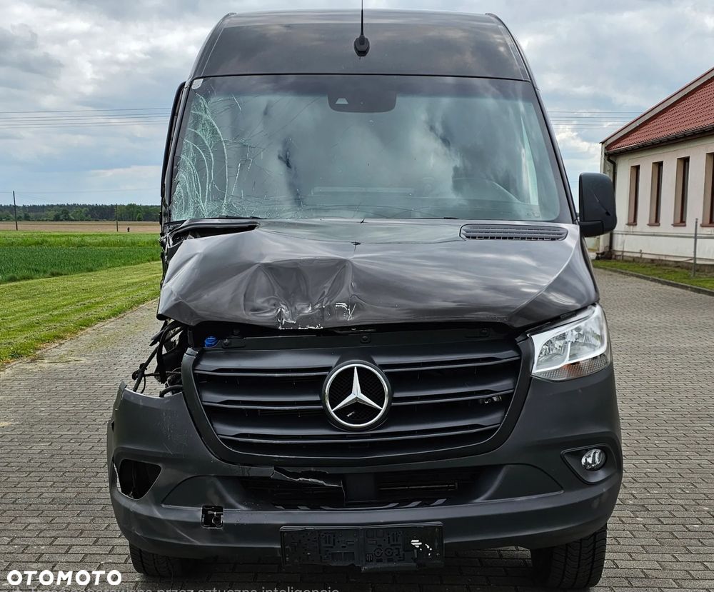 Mercedes-Benz Sprinter - 8