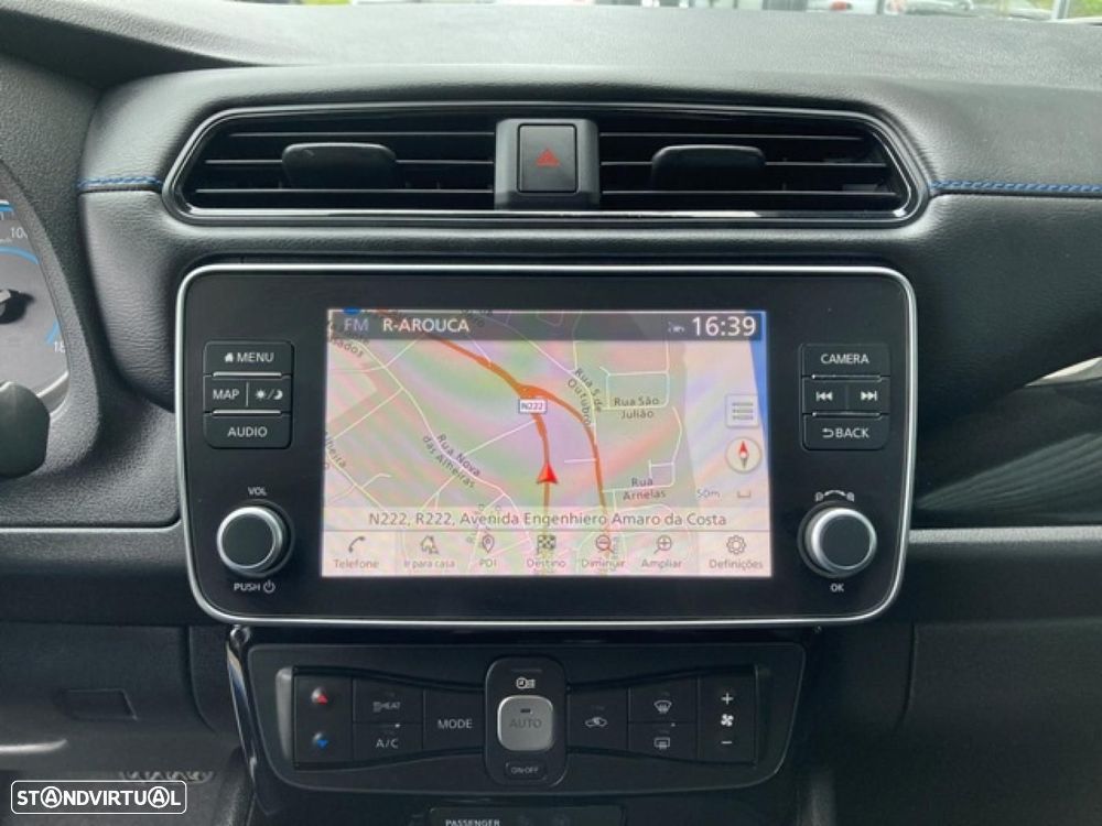 Nissan Leaf N-Connecta - 22