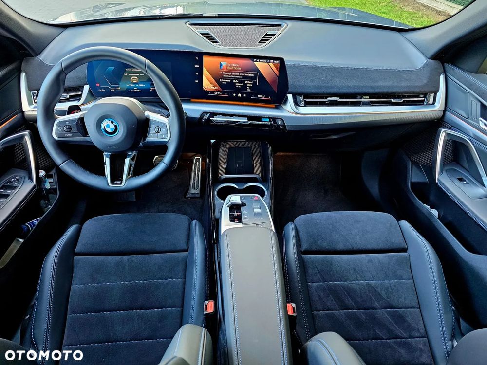 BMW iX2 eDrive20 66.5kWh - 19