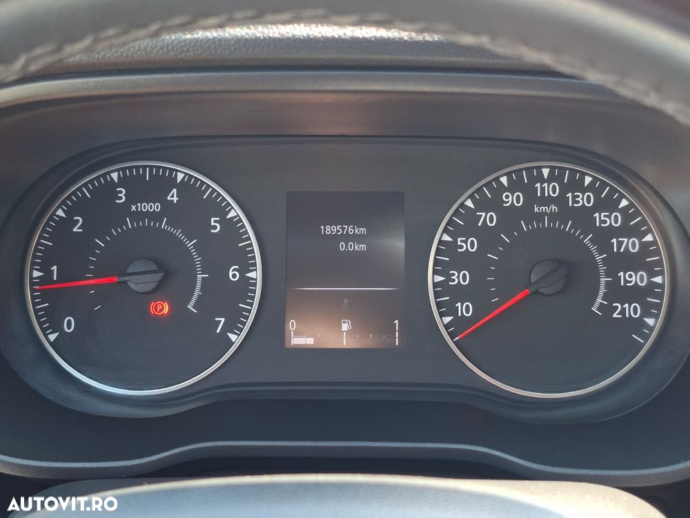 Dacia Duster 1.6 SCe Prestige jante 17" - 6