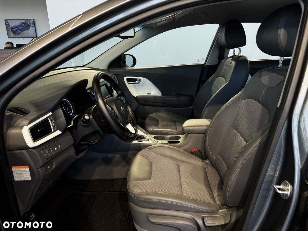 Kia Niro - 17