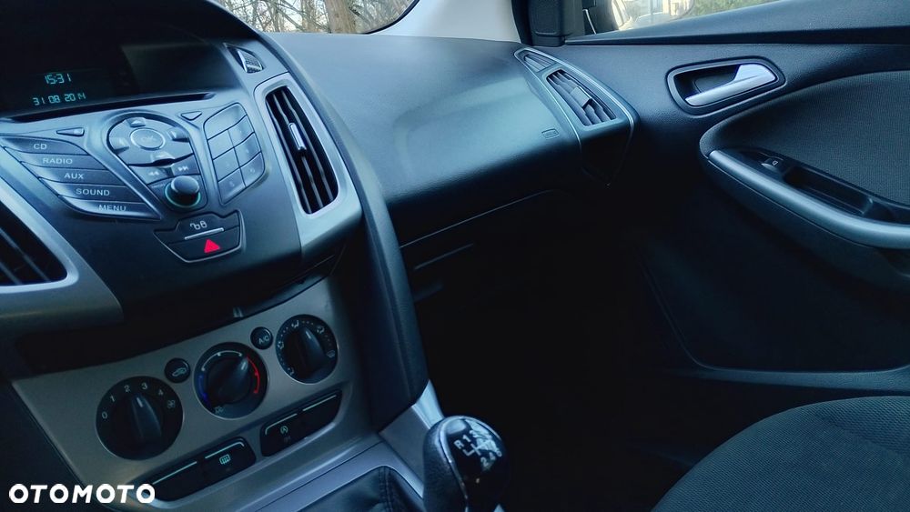 Ford Focus 1.0 EcoBoost Edition - 10