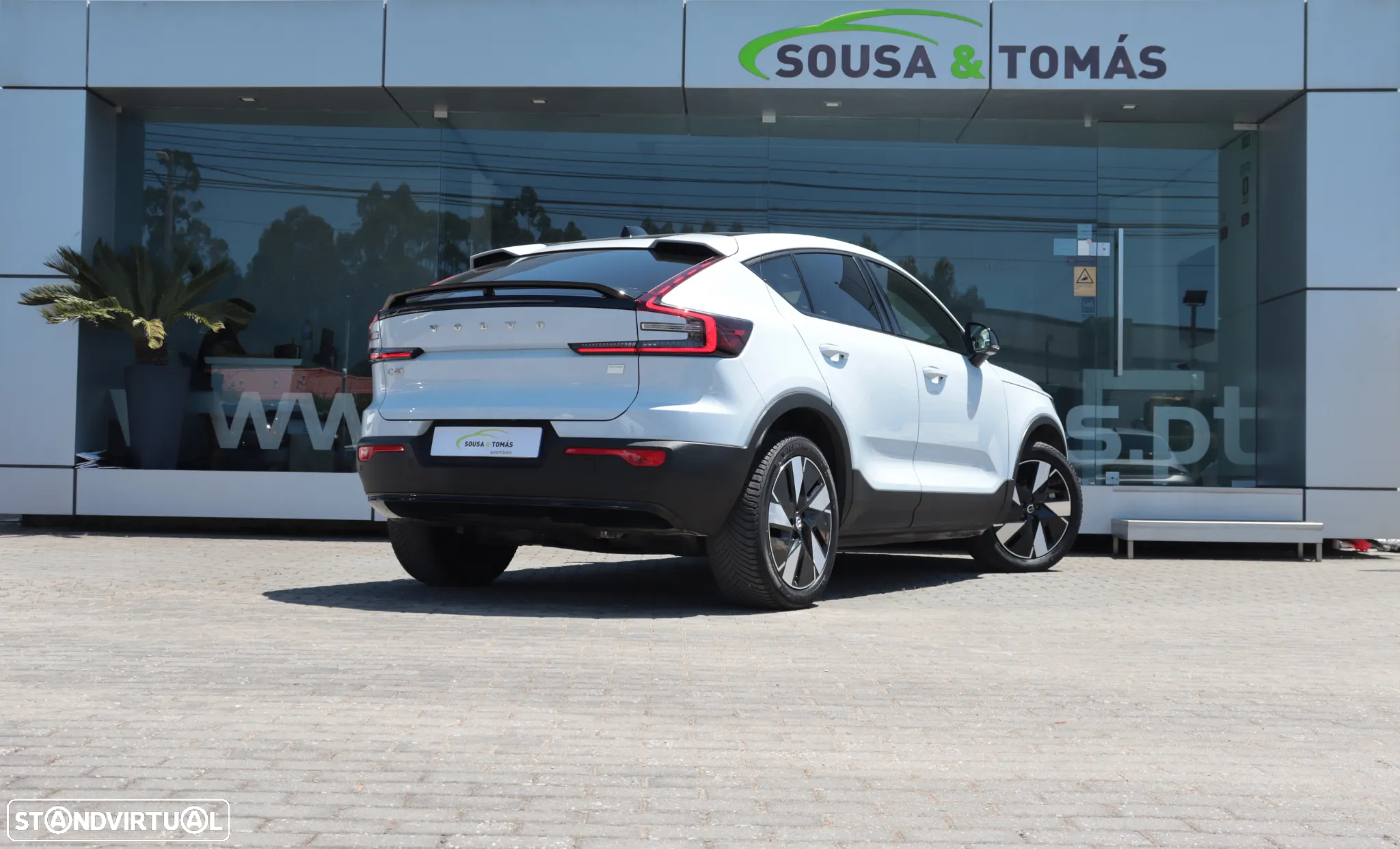 Volvo C40 Recharge Core - 4