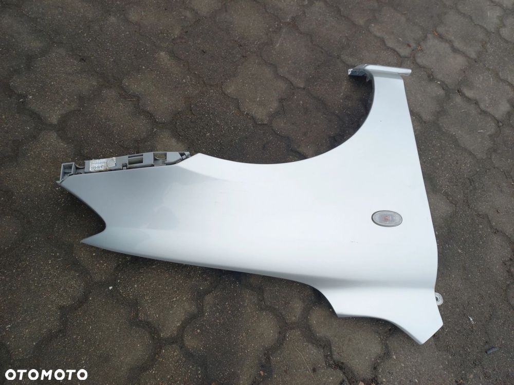 Mazda II 2 błotnik przedni przód PRAWY kolor: 27R i srebrny 2002-07r - 9