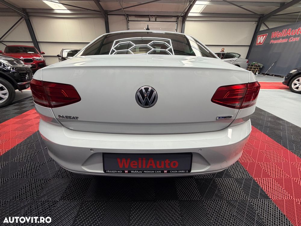Volkswagen Passat 2.0 TDI DSG Highline - 5