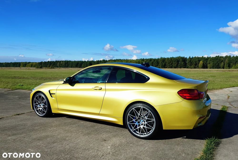 BMW M4 DKG Competition - 3
