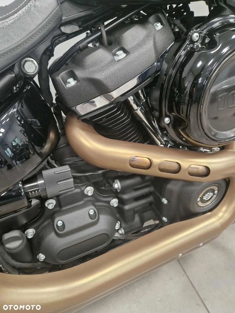 Harley-Davidson Softail Fat Bob - 8