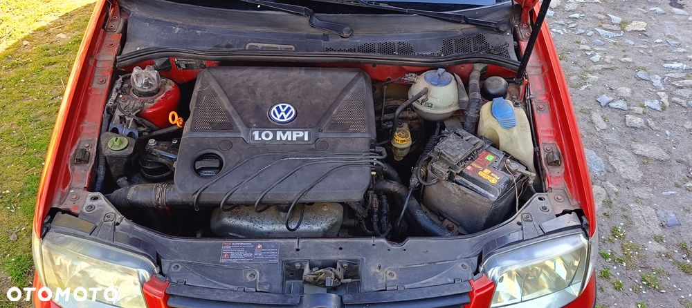 Volkswagen Polo - 8