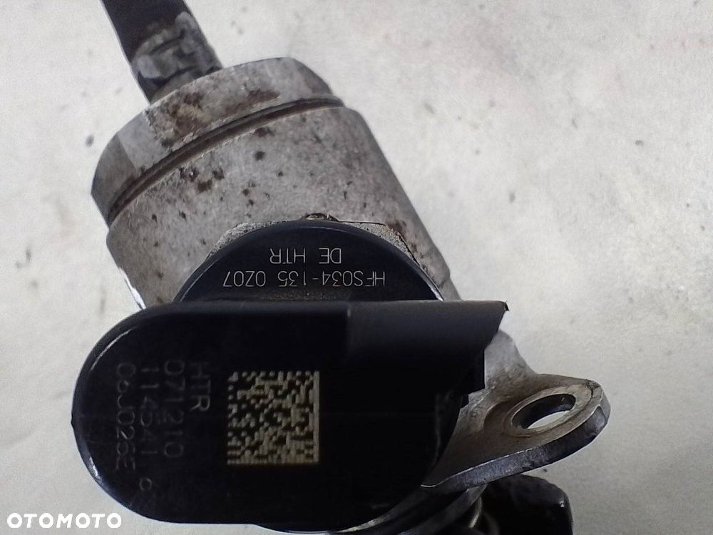 POMPA WYSOKIEGO CIŚNIENIA VW BEETLE 06J127025E  2.0 TSI - 5