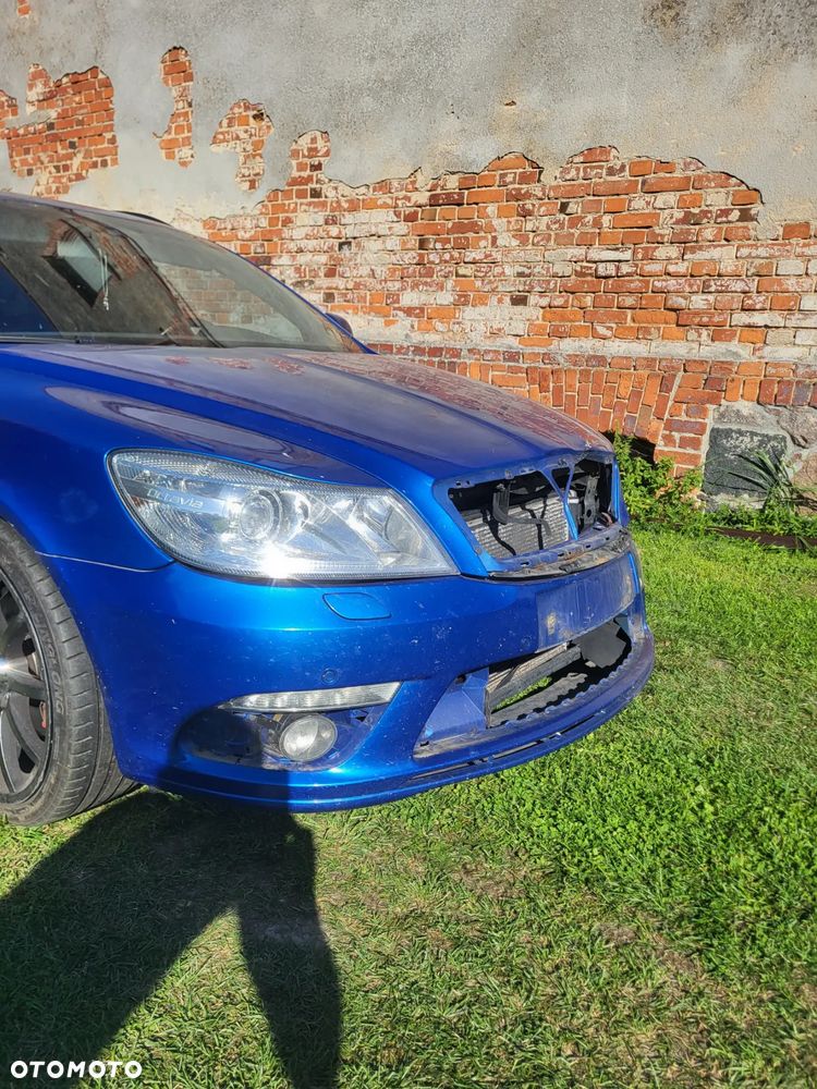 Skoda Octavia Combi 2.0 TDI DSG RS - 7