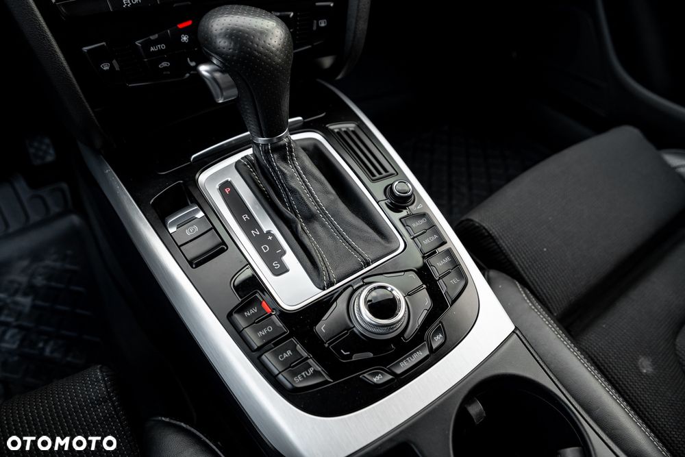 Audi A5 Coupé 2.0 TFSI quattro S tronic - 25